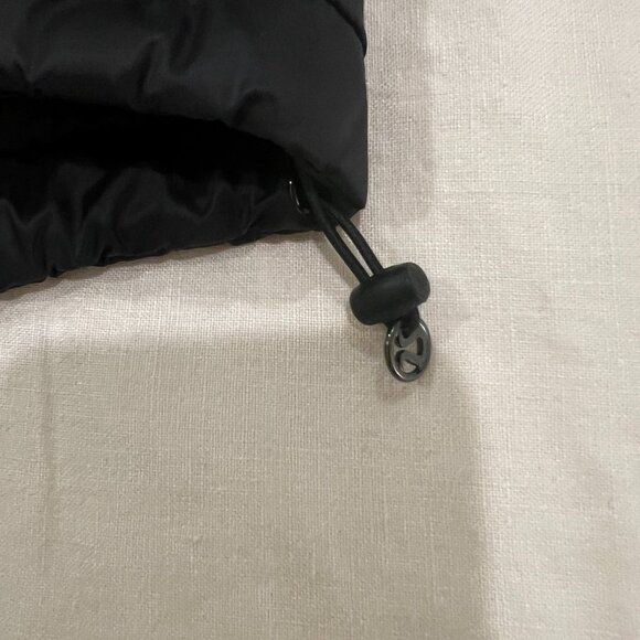 Lululemon Layer Up Jacket Black Size Small Color: Black - Picture 3 of 15